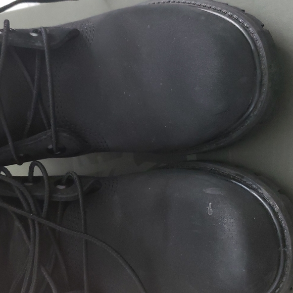 Timberland Boots - Picture 3 of 7